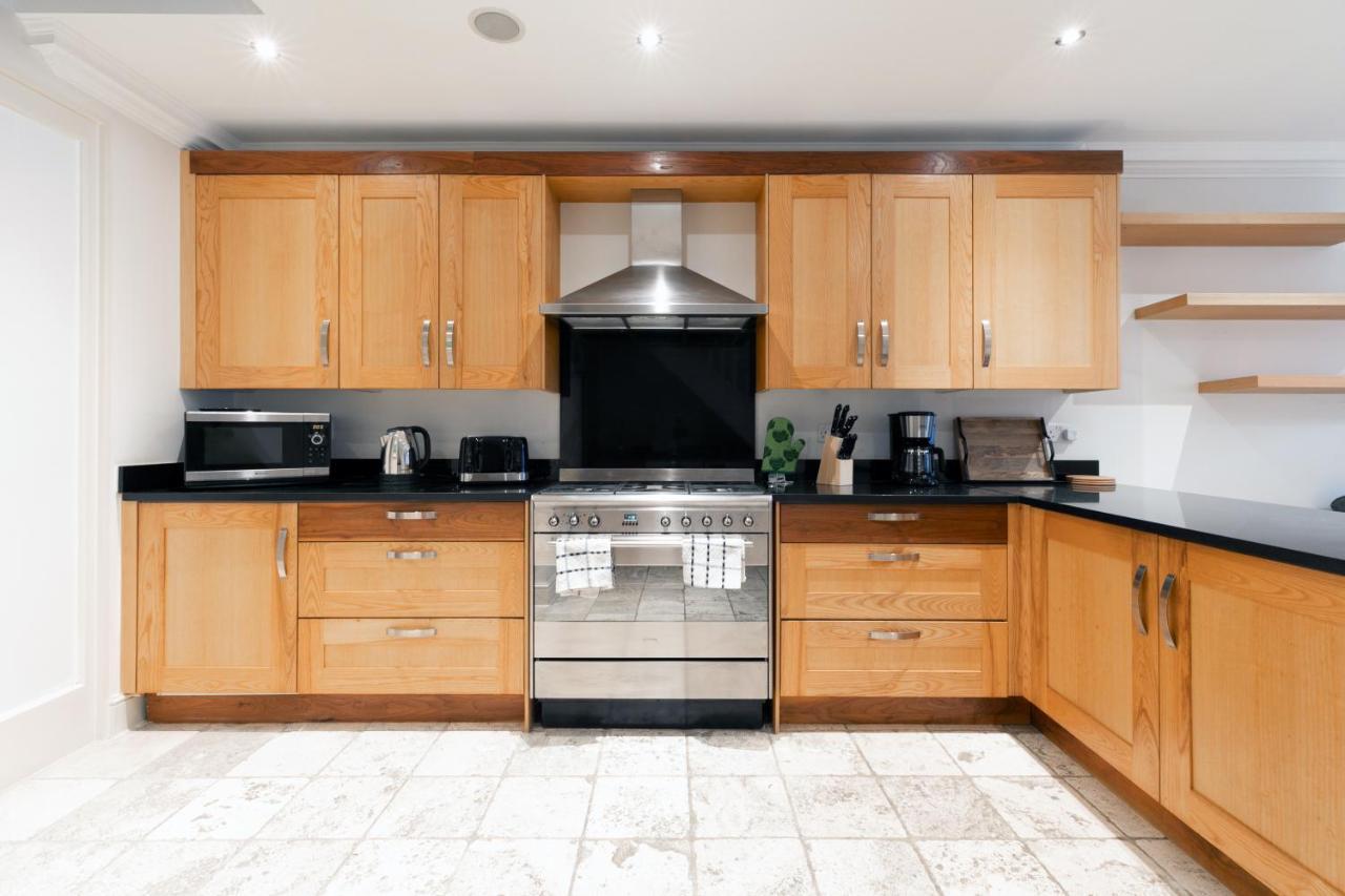 Beautiful 4 Bedroom House Near Paddington Station Лондон Экстерьер фото