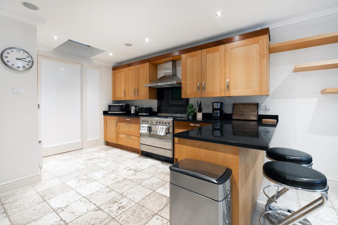 Beautiful 4 Bedroom House Near Paddington Station Лондон Экстерьер фото